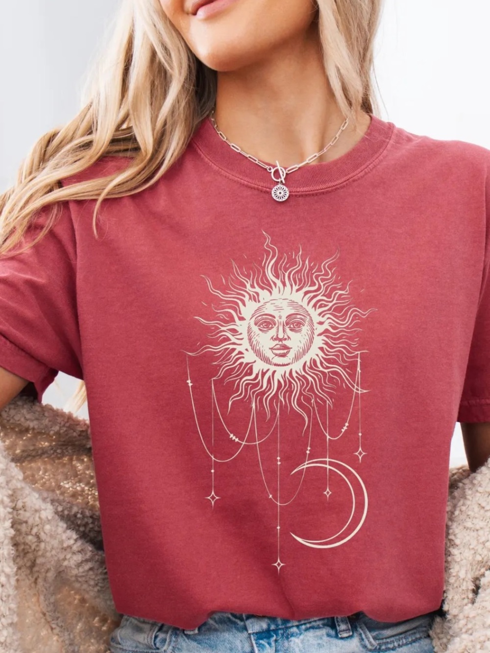 Comfort Colors Crimson Sun & Crescent Moon Graphic Tee - Women